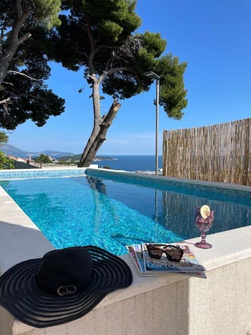 Wave N' Sea Apartment With A Private Pool Dubrovnik Exteriör bild