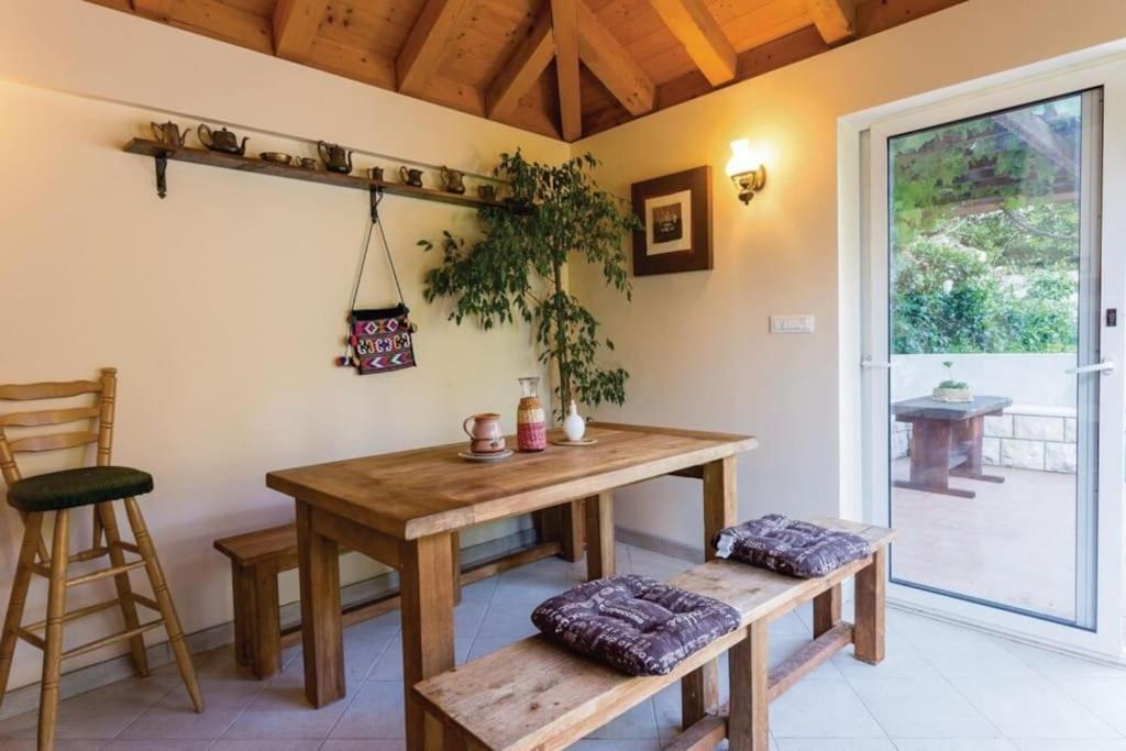 Wave N' Sea Apartment With A Private Pool Dubrovnik Exteriör bild
